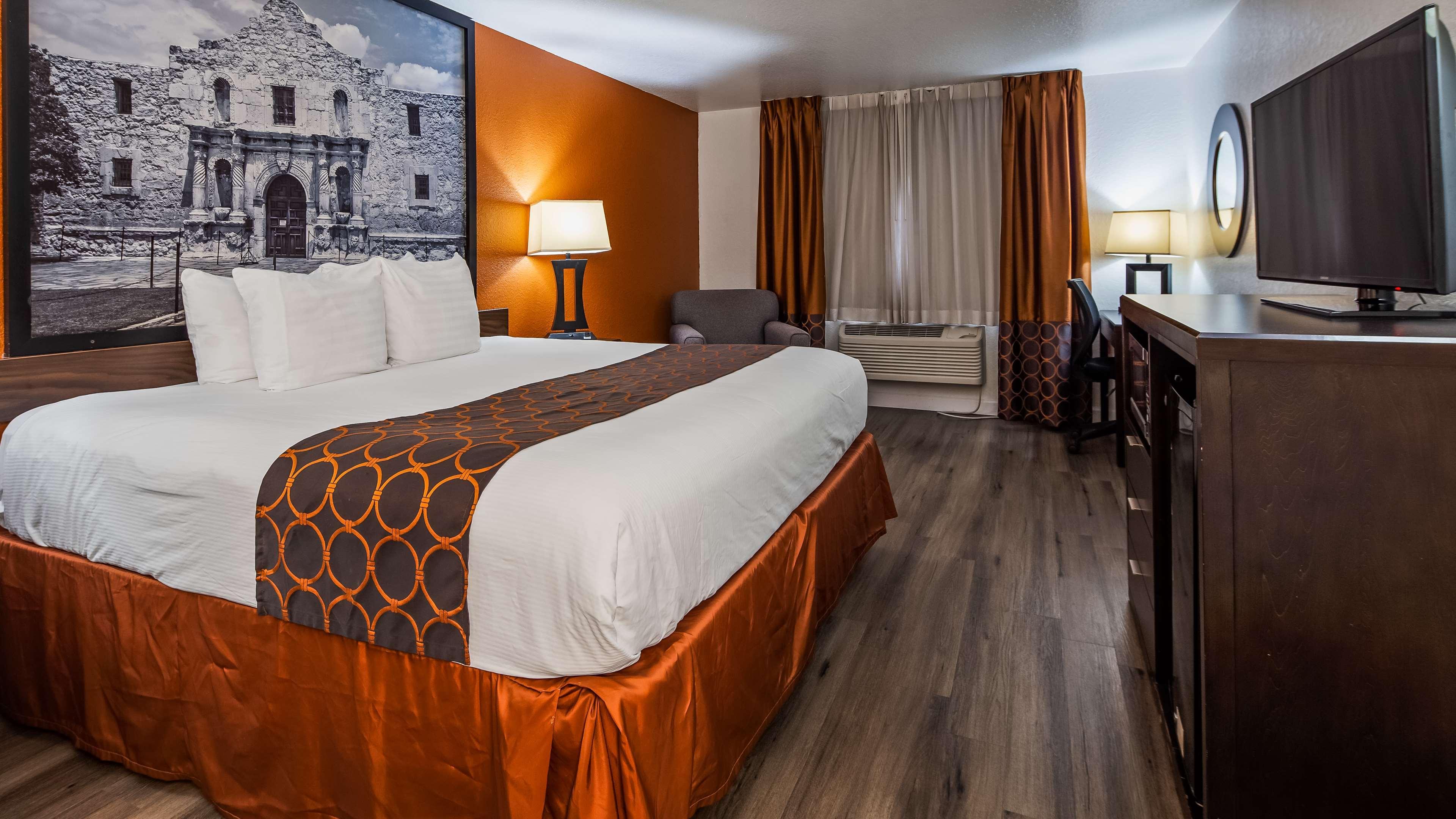 Surestay Plus By Best Western San Antonio Airport Esterno foto