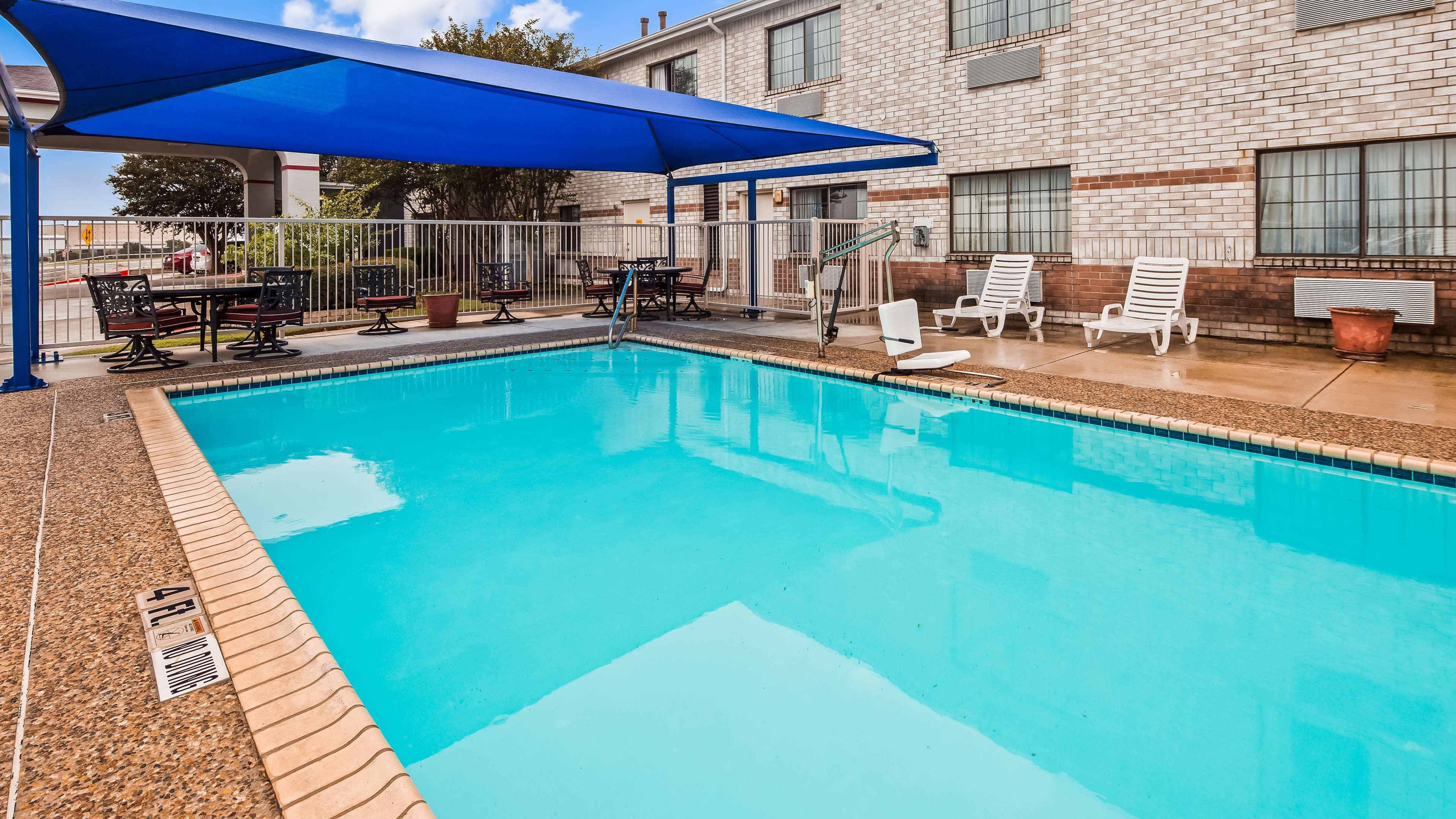 Surestay Plus By Best Western San Antonio Airport Esterno foto