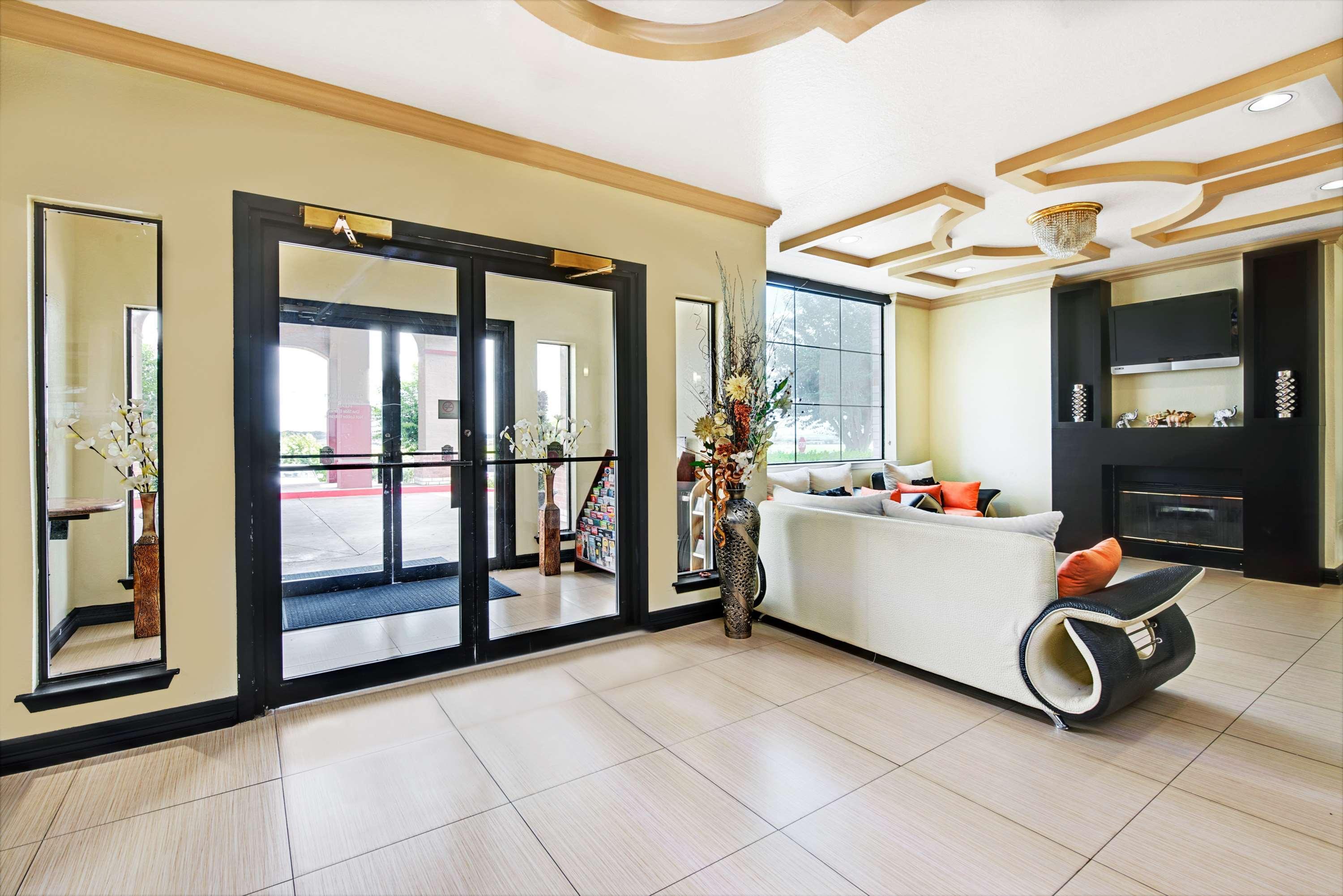 Surestay Plus By Best Western San Antonio Airport Esterno foto