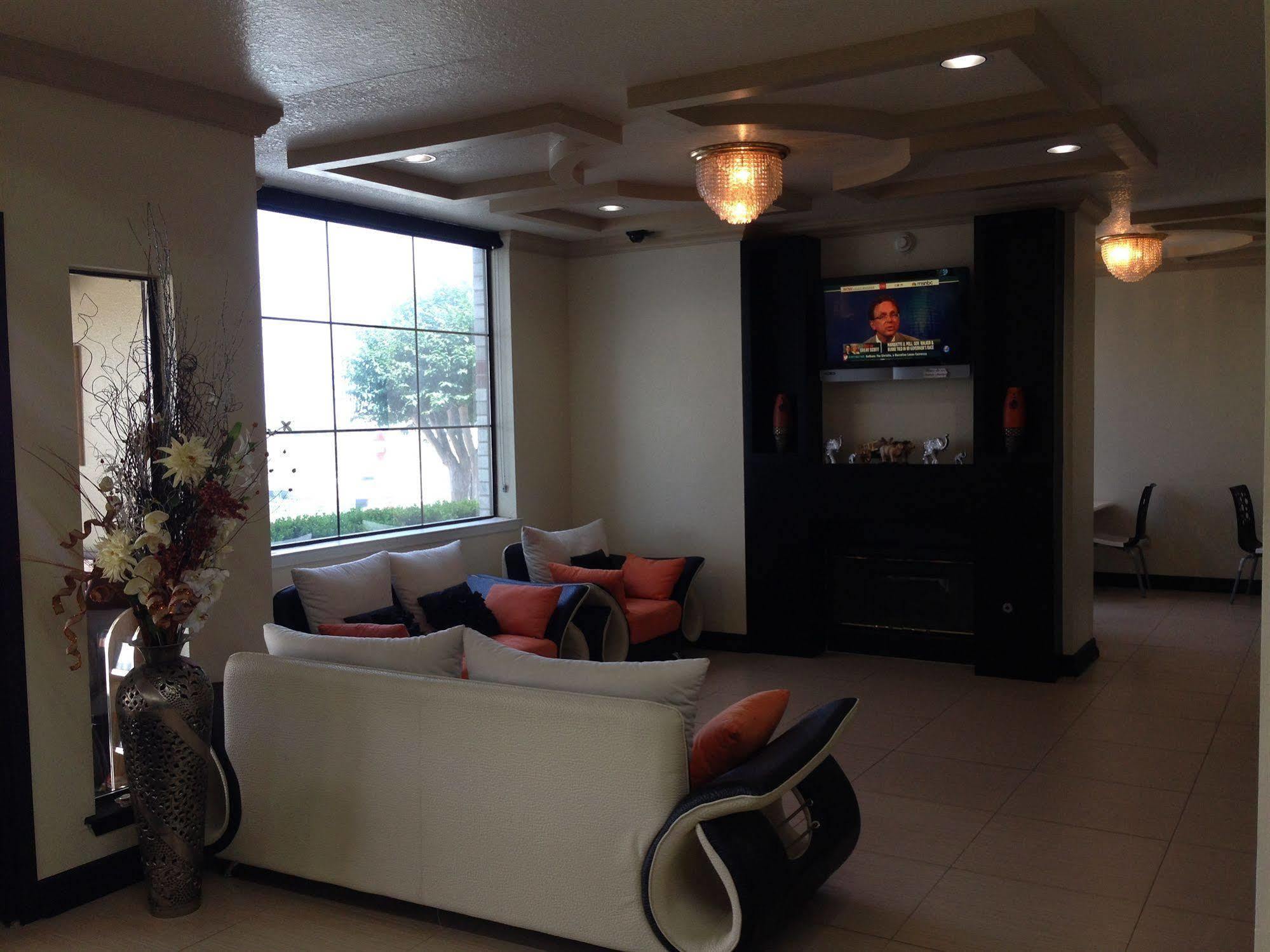Surestay Plus By Best Western San Antonio Airport Esterno foto