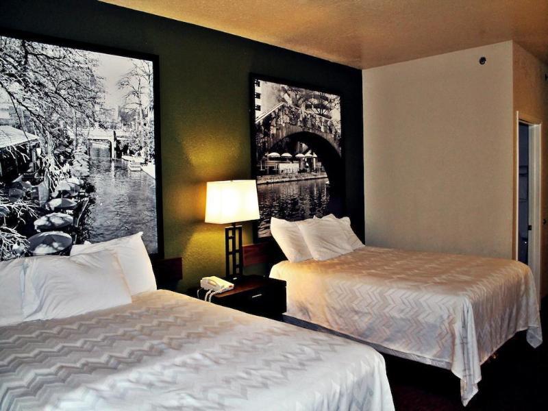 Surestay Plus By Best Western San Antonio Airport Esterno foto
